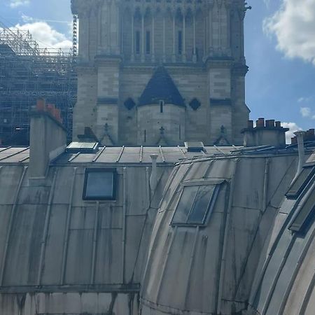 Duplex Notre-Dame De Paris Apartment Luaran gambar