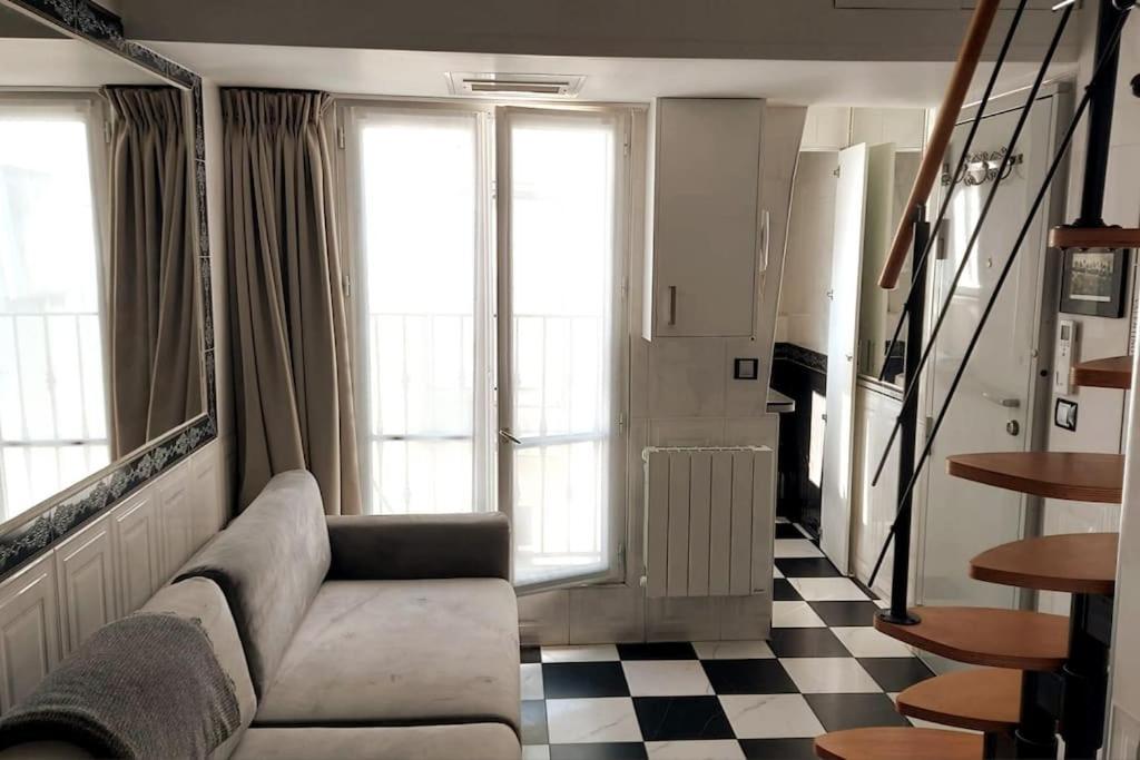 Duplex Notre-Dame De Paris Apartment Luaran gambar