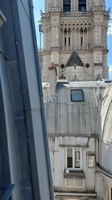 Duplex Notre-Dame De Paris Apartment Luaran gambar